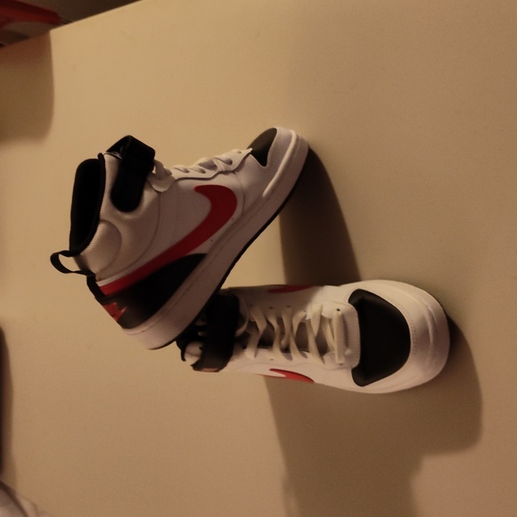 Nike Court Borough Mid 6Y - Picture 1 of 5